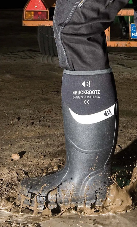 Buckbootz BBZ6000 Black Neoprene/Rubber Heat and Cold Insulated Safety Wellington Boot